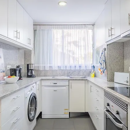 Jasmineiro - By Wehost Funchal (Madeira)