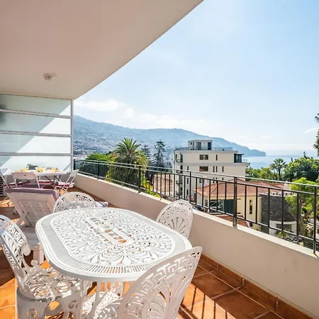 Jasmineiro - By Wehost *