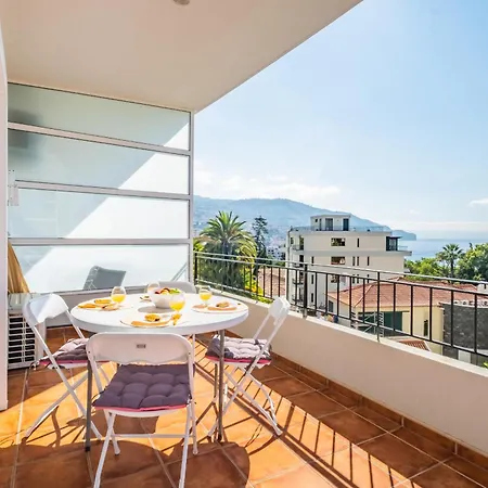 Jasmineiro Apartman *