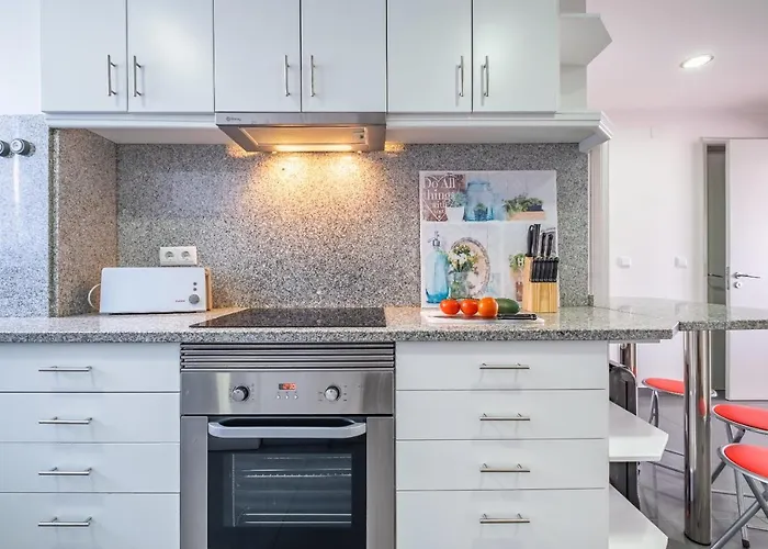 דירה Jasmineiro - By Wehost *