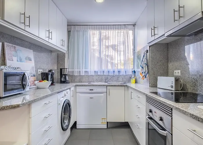 דירה Jasmineiro - By Wehost