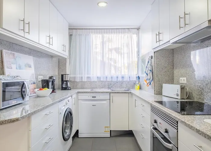 Jasmineiro - By Wehost פונשל